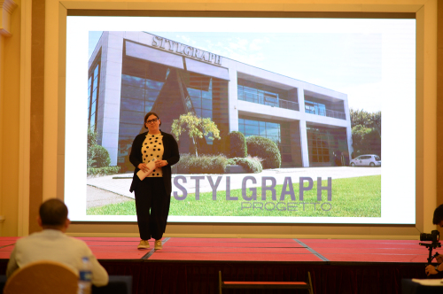 �����Stylgraph�aƷ���OCecilia�v��